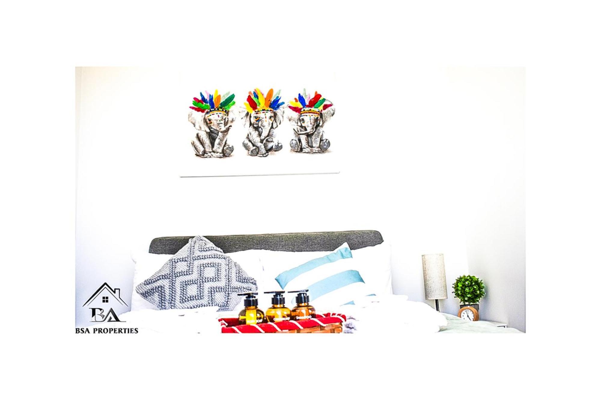 City Centre Apartment Close To Ascot & Legoland Sleep Upto 4 Guests - Parking On Request! Bracknell Esterno foto